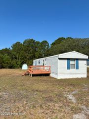 1541 Pelican Place SW, Shallotte, NC 28470
