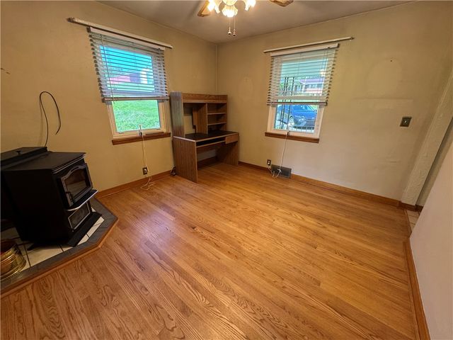 434 Freeport Rd, Jefferson Twp, PA 16002