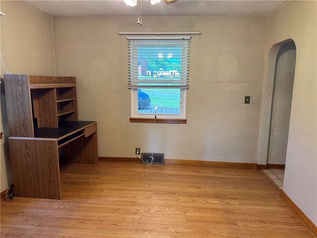 434 Freeport Rd, Jefferson Twp, PA 16002
