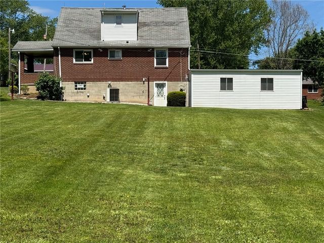 434 Freeport Rd, Jefferson Twp, PA 16002