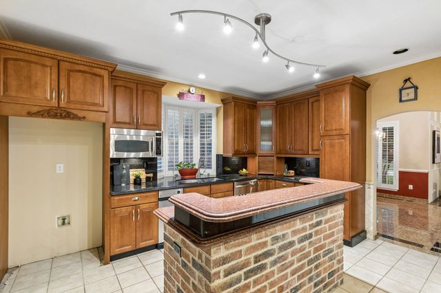 1536 Chester Drive, Plano, TX 75025