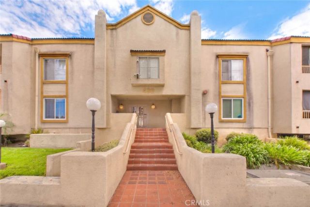 430 N Holliston 210, Pasadena, CA 91106