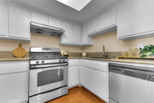 430 N Holliston 210, Pasadena, CA 91106