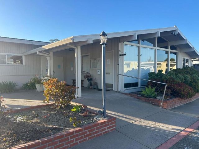 1555 Merrill Street, Santa Cruz, CA 95062
