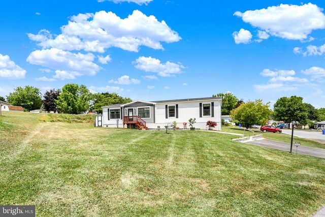 4635 HIKEY ST, Dover, PA 17315