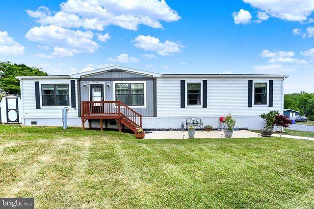 4635 HIKEY ST, Dover, PA 17315