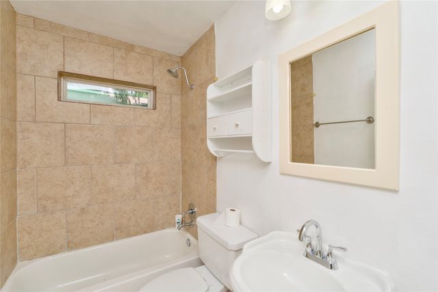3332 Ryan Avenue, Fort Worth, TX 76110