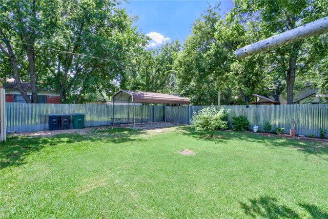 3332 Ryan Avenue, Fort Worth, TX 76110