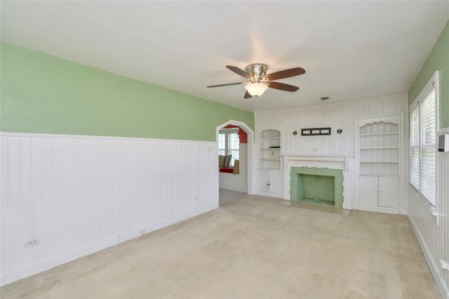 3332 Ryan Avenue, Fort Worth, TX 76110