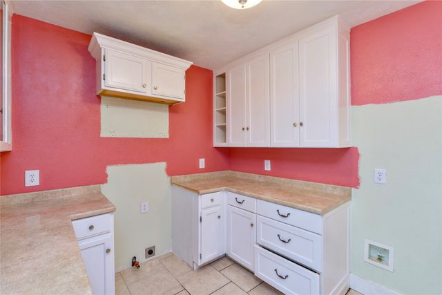 3332 Ryan Avenue, Fort Worth, TX 76110