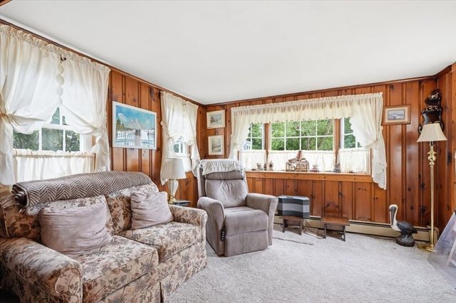 16 Park St, Marshfield, MA 02050