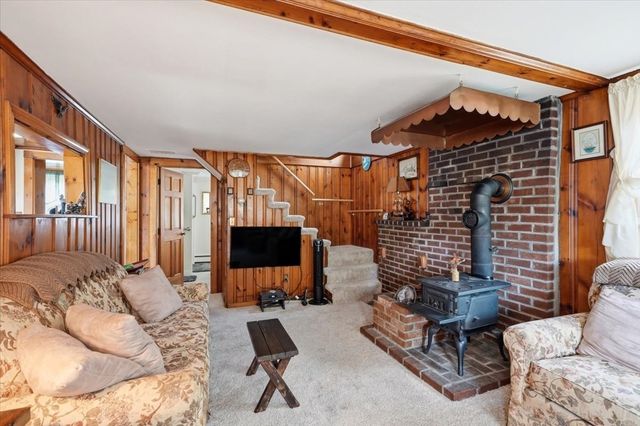 16 Park St, Marshfield, MA 02050