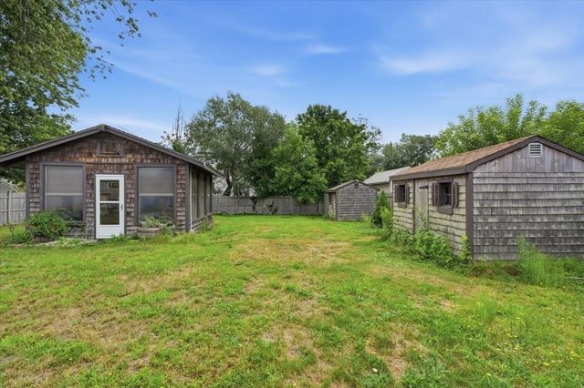16 Park St, Marshfield, MA 02050