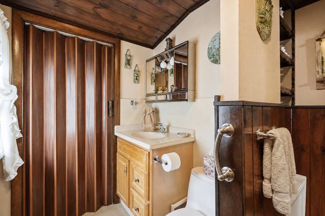 16 Park St, Marshfield, MA 02050
