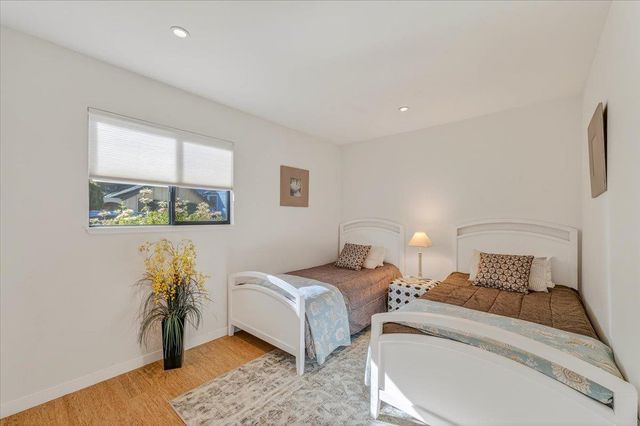 142 11th Street, Pacific Grove, CA 93950