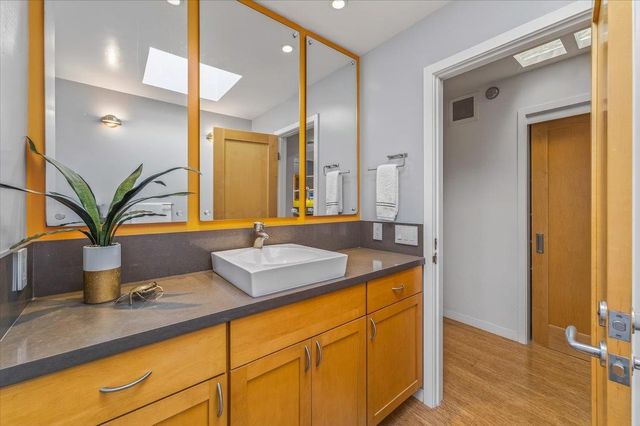 142 11th Street, Pacific Grove, CA 93950