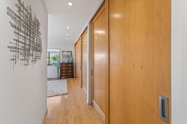 142 11th Street, Pacific Grove, CA 93950