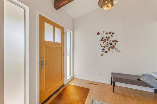 142 11th Street, Pacific Grove, CA 93950