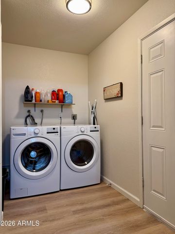 1523 W PLANA Avenue, Mesa, AZ 85202