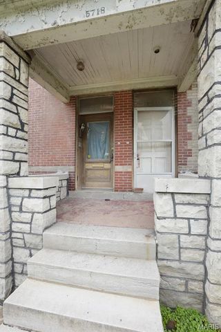 5718 Etzel Avenue, St Louis, MO 63112