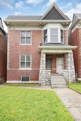 5718 Etzel Avenue, St Louis, MO 63112