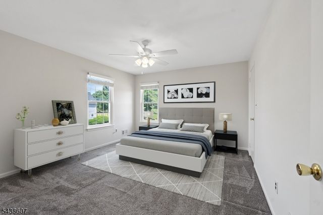 42 Shire Ct, Hillsborough Twp., NJ 08844