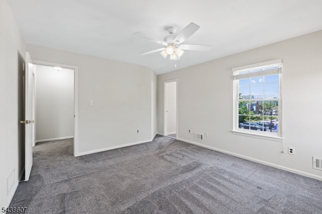 42 Shire Ct, Hillsborough Twp., NJ 08844