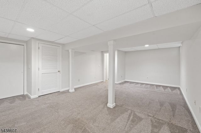 42 Shire Ct, Hillsborough Twp., NJ 08844