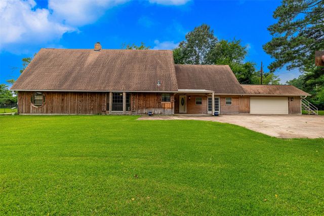 10307 Pirogue Road, Oil City, LA 71061