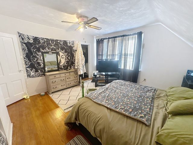 527 19th Avenue, Moline, IL 61265