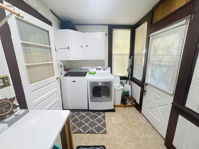 527 19th Avenue, Moline, IL 61265