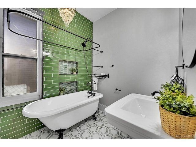 3439 N Lafayette St, Denver, CO 80205