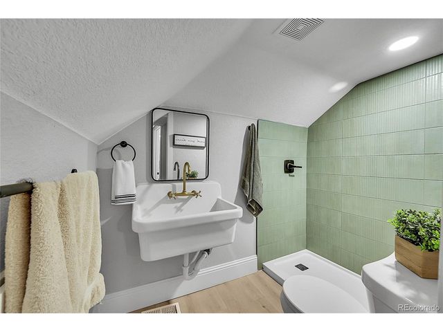 3439 N Lafayette St, Denver, CO 80205