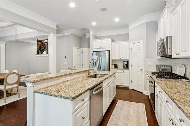 2491 Norwood SE Drive, Smyrna, GA 30080