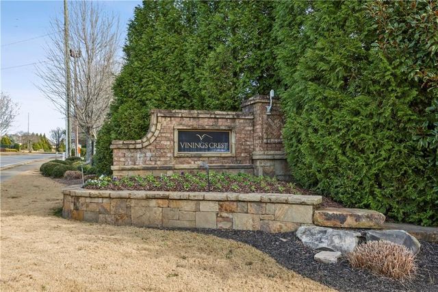 2491 Norwood SE Drive, Smyrna, GA 30080