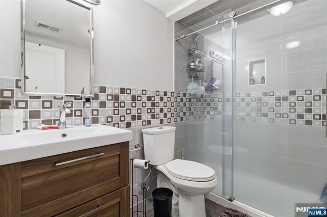 431 Forest Street, Kearny, NJ 07032