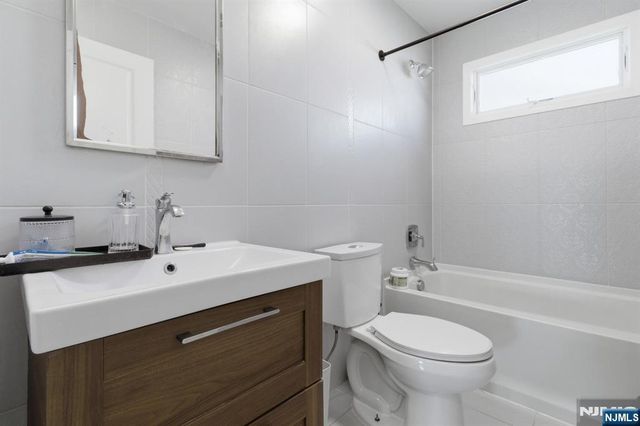 431 Forest Street, Kearny, NJ 07032