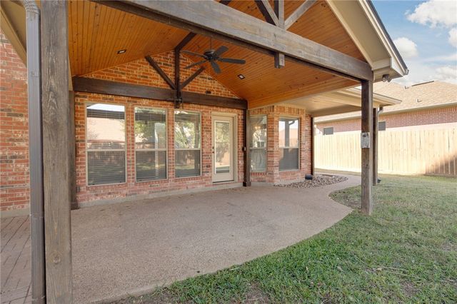 3715 Bridle Court, College Station, TX 77845