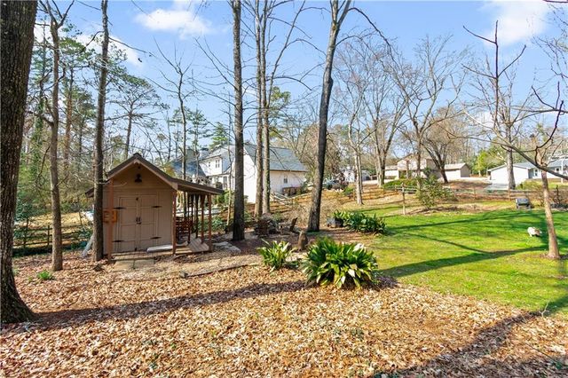 2532 Stockbridge Road SE, Marietta, GA 30062