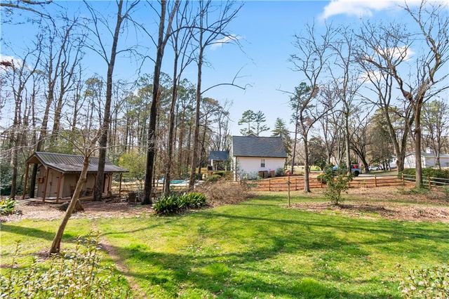 2532 Stockbridge Road SE, Marietta, GA 30062