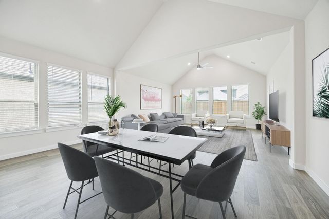 646 Briar Drive, Lavon, TX 75166