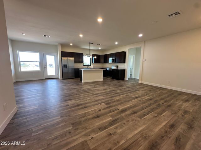 25427 W Patton Road, Wittmann, AZ 85361