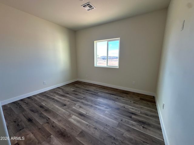 25427 W Patton Road, Wittmann, AZ 85361