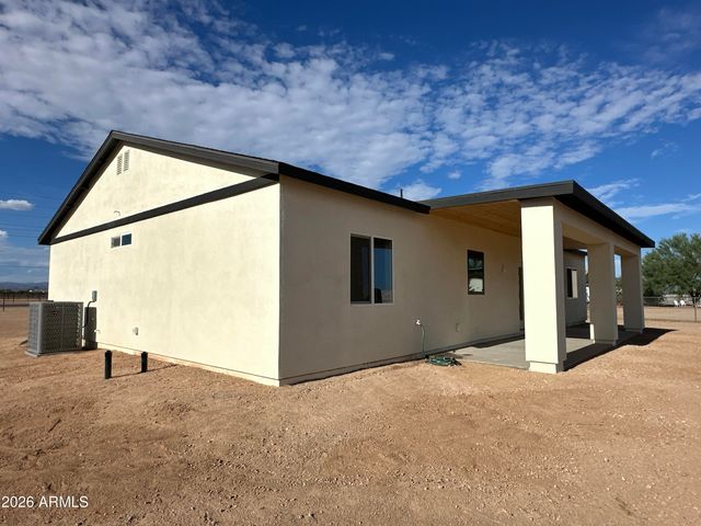 25427 W Patton Road, Wittmann, AZ 85361