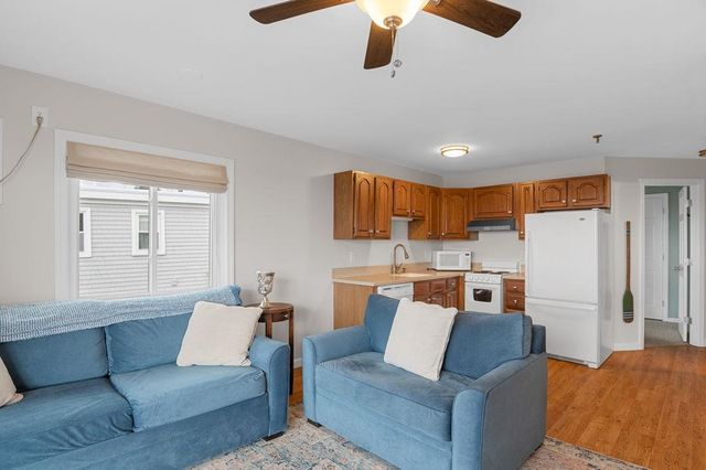 611 Ocean Blvd Unit 3, Hampton, NH 03842