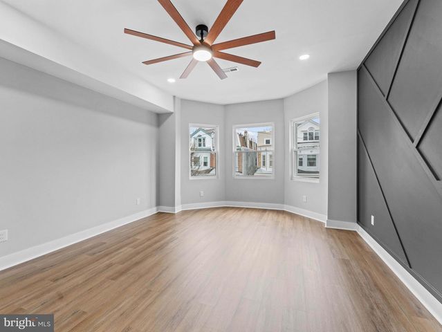 138 W SHARPNACK ST, Philadelphia, PA 19119