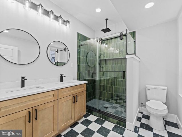 138 W SHARPNACK ST, Philadelphia, PA 19119