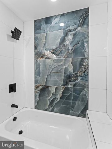 138 W SHARPNACK ST, Philadelphia, PA 19119