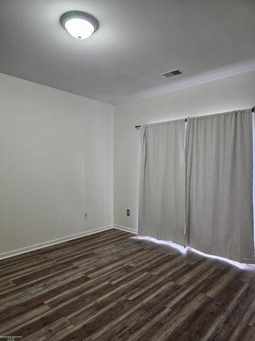 51789 Adler Park Drive 63, New Baltimore, MI 48051