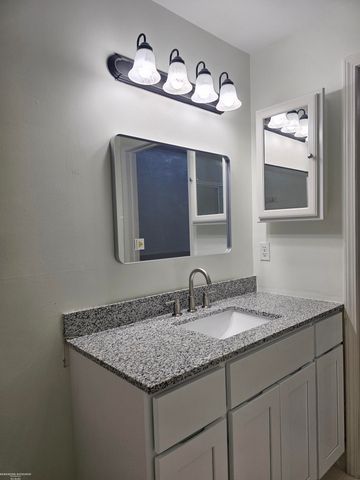 51789 Adler Park Drive 63, New Baltimore, MI 48051